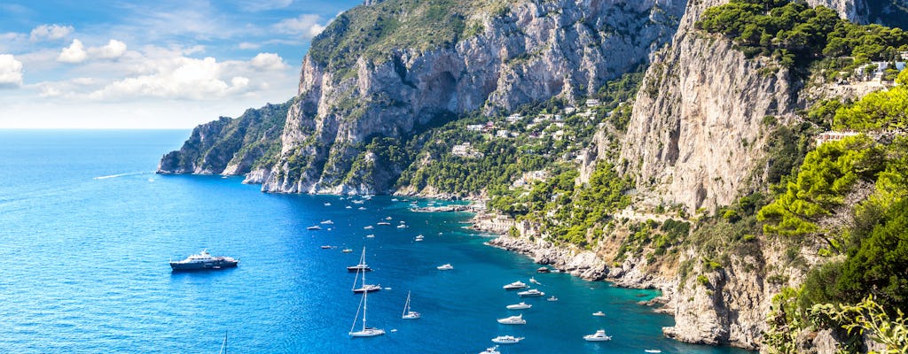 Excursão de barco privado de 6 horas em Capri saindo de Amalfi