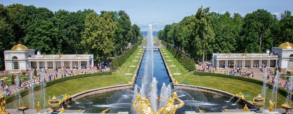 Excursión guiada por los jardines y las fuentes de Peterhof
