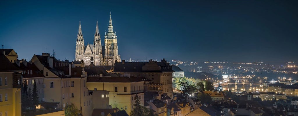 The black angels of the Prague Castle: walking tour in the alchemists' footsteps