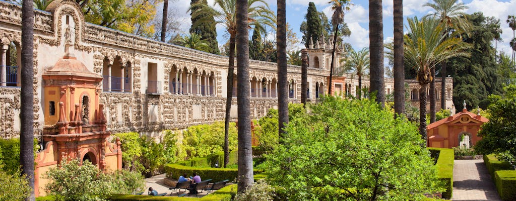 Spring-køen-over billetter og rundvisning af Alcázar i Sevilla