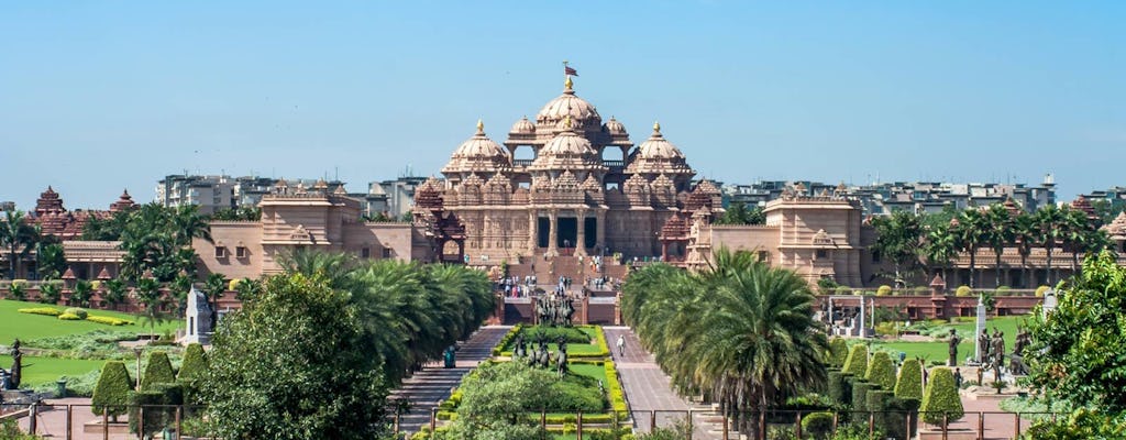 Akshardham Temple private evening tour with musical fountain show