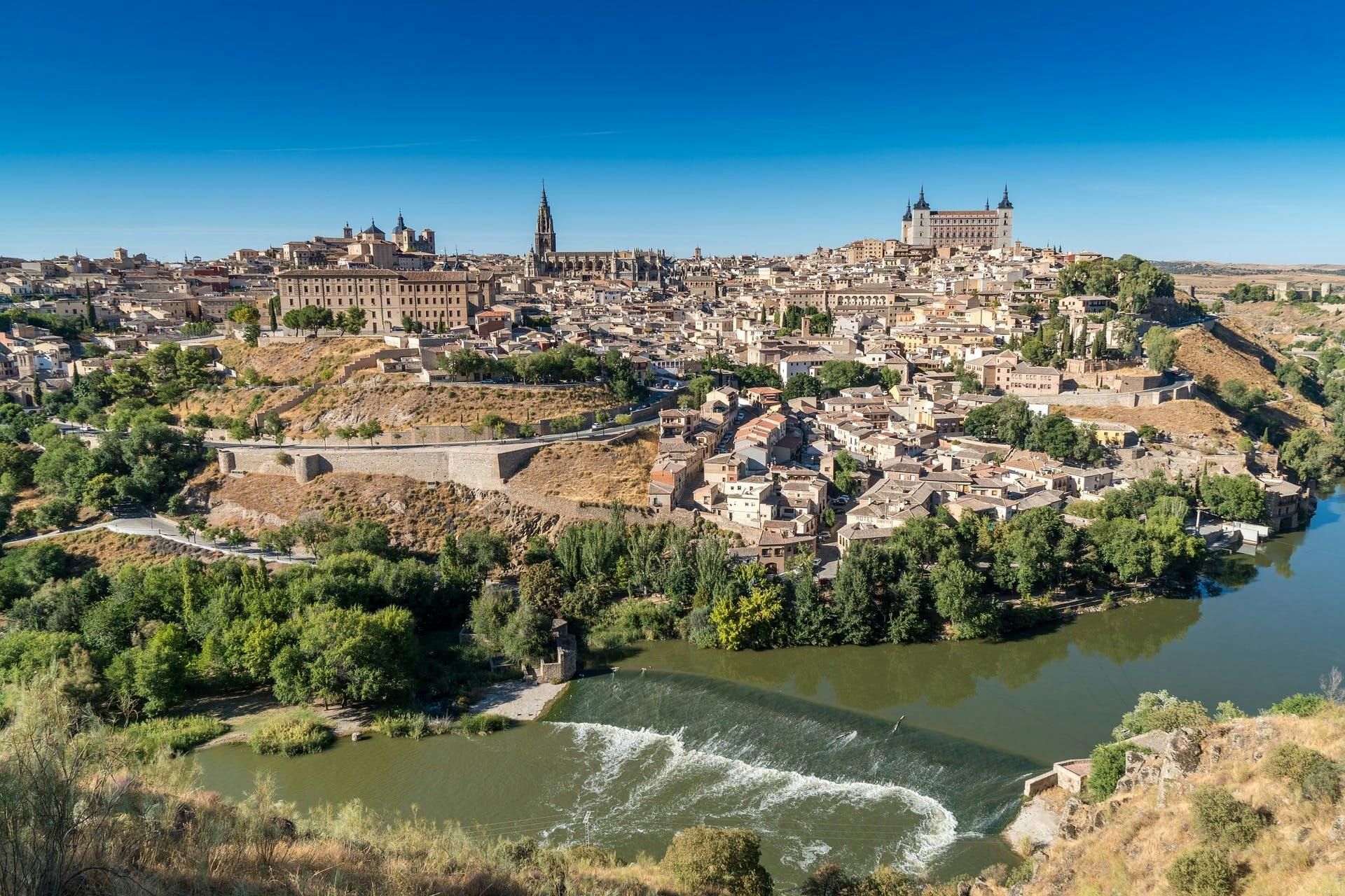 Excursion d'une journée à Tolède magique au départ de Madrid avec entrée à 7 monuments et visite guidée facultative de la cathédrale