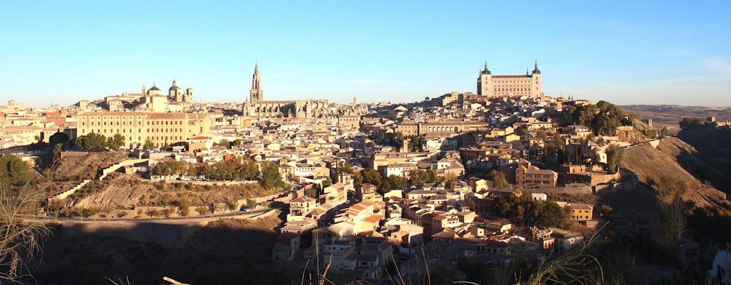 Tour guidato di Toledo da Madrid con visita di una cantina locale, degustazione di vini e ingresso a 7 monumenti