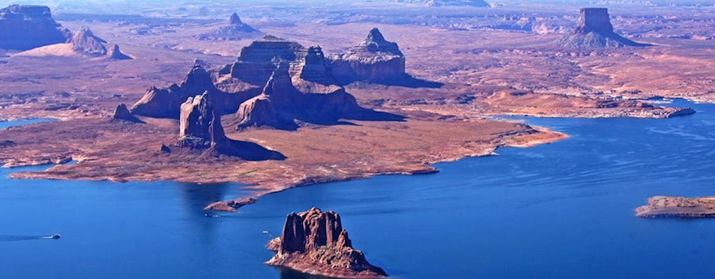 Skyview Horseshoe Bend and Lake Powell air tour from Page
