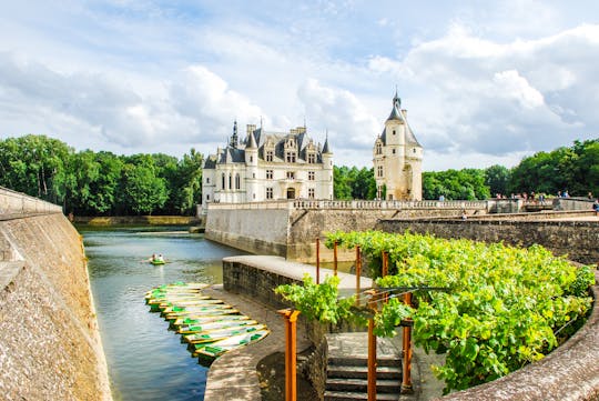 Excursion guidée de 2 jours aux châteaux de la Loire depuis Paris