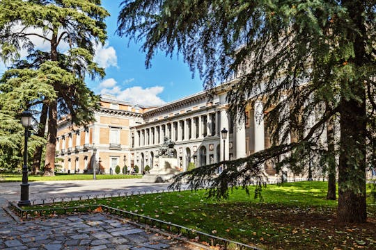 Entrada sem fila para o Paseo del Arte para o Museu Nacional Thyssen-Bornemisza, Museu Reina Sofía e Museu do Prado