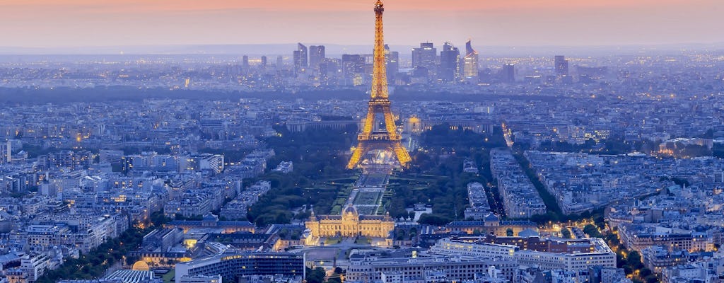 Ingresso sem fila e tour guiado para a Torre Eiffel de noite