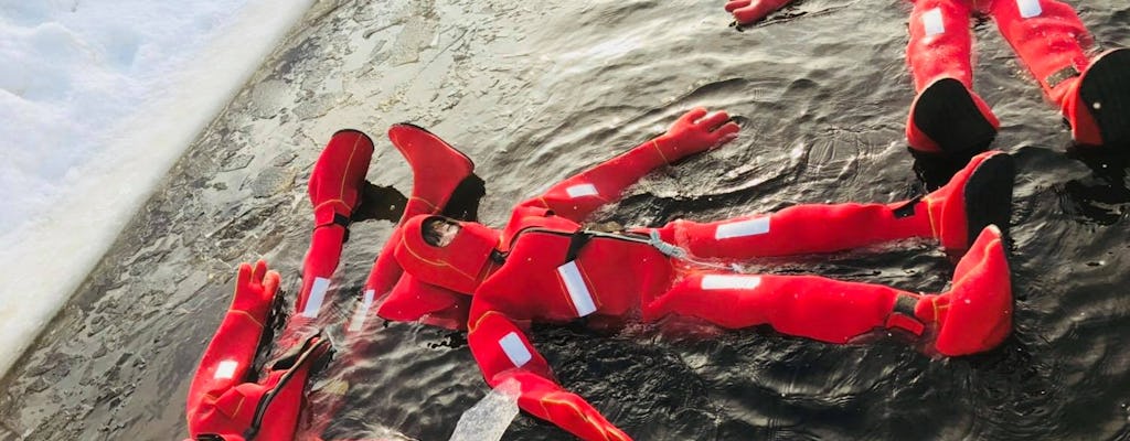 Excursion d'une journée dans l'Arctique avec pêche sur glace et flottaison