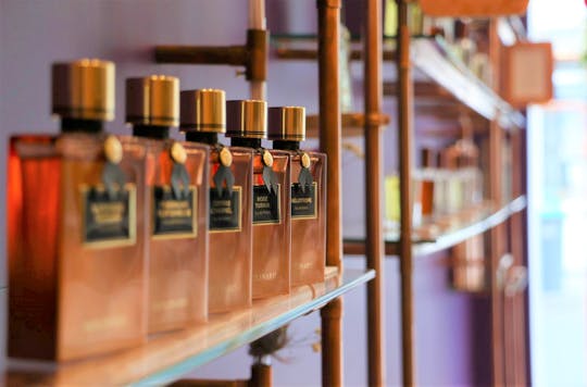 Atelier privé de parfumerie à la Villa du Parfumeur de Molinard Nice
