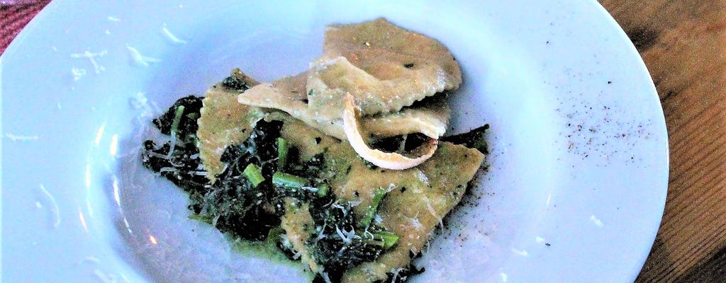 Clase de cocina vegetariana con almuerzo en el campo romano.