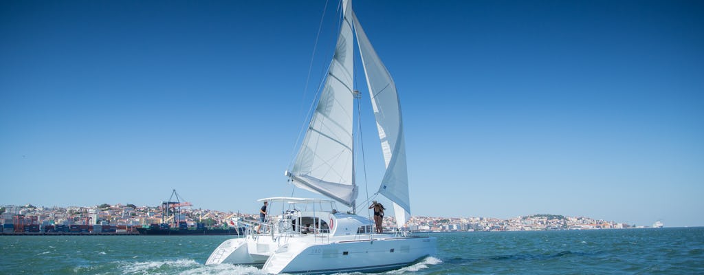 Private sailing in Lisbon