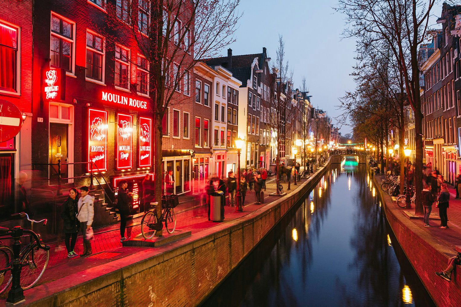 Entdecken Sie das verruchte Rotlichtviertel Amsterdams während einem humorv...
