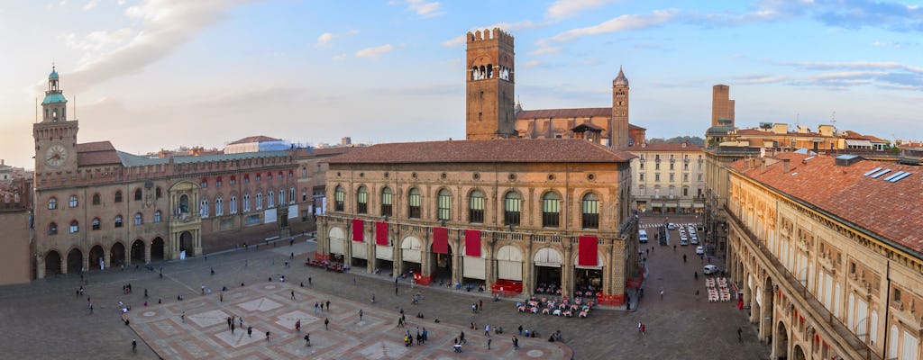 Classic Bologna walking tour