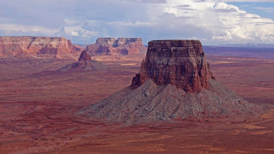 Helicopter tour from Page with Tower Butte landing