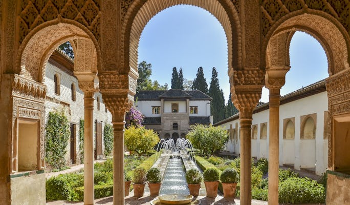 Geführte Tour der Alhambra in kleinen Gruppen