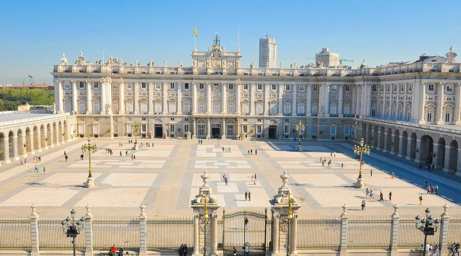 Tickets ohne Anstehen für den Königspalast von Madrid und Führung