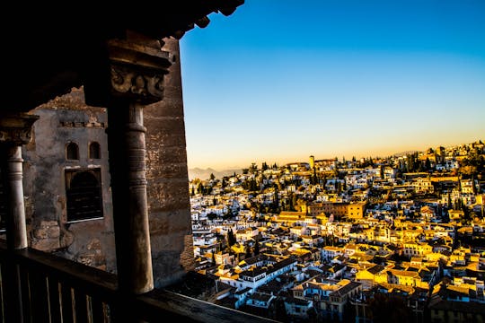 Tour a piedi al crepuscolo: Albayzin e Gipsy Sacromonte a Granada