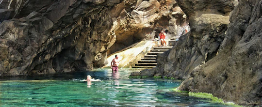 Northwest Madeira enchanted terraces tour of Porto Moniz