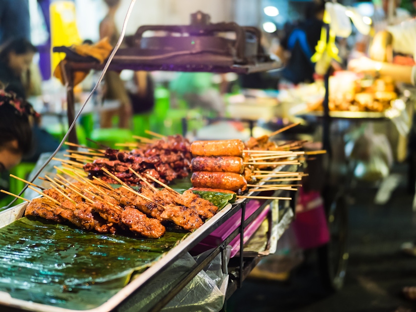 Street food. Уличная еда. Стрит фуд уличная еда. Бангкок уличная еда. Тайская уличная кухня.