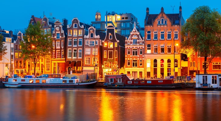 Amsterdam canal cruise with 4-course live cooking dinner