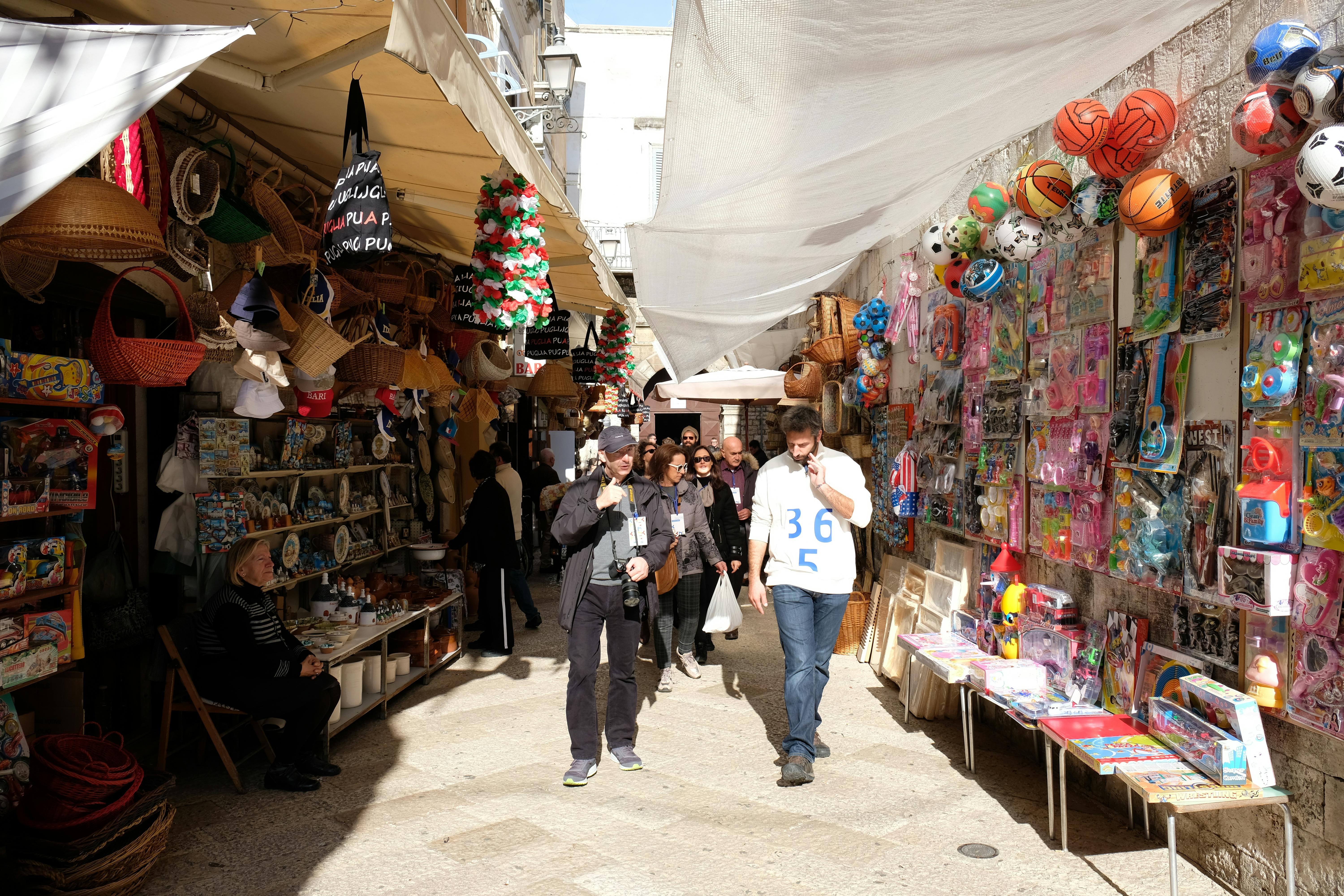 Compras e passeio a pé em Bari