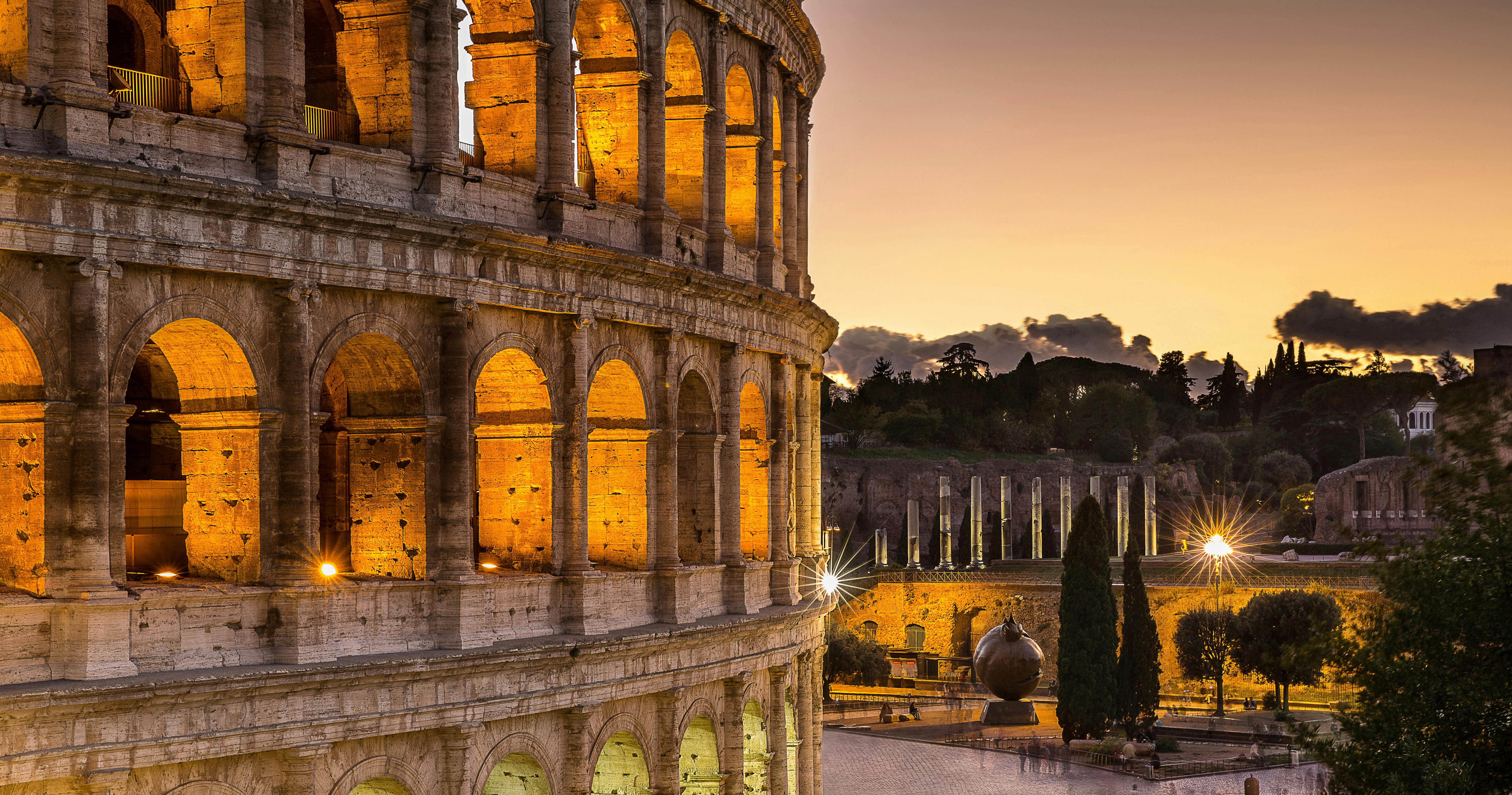 Visite guidée du Colisée et du mont Palatin avec bus à arrêts multiples à Rome