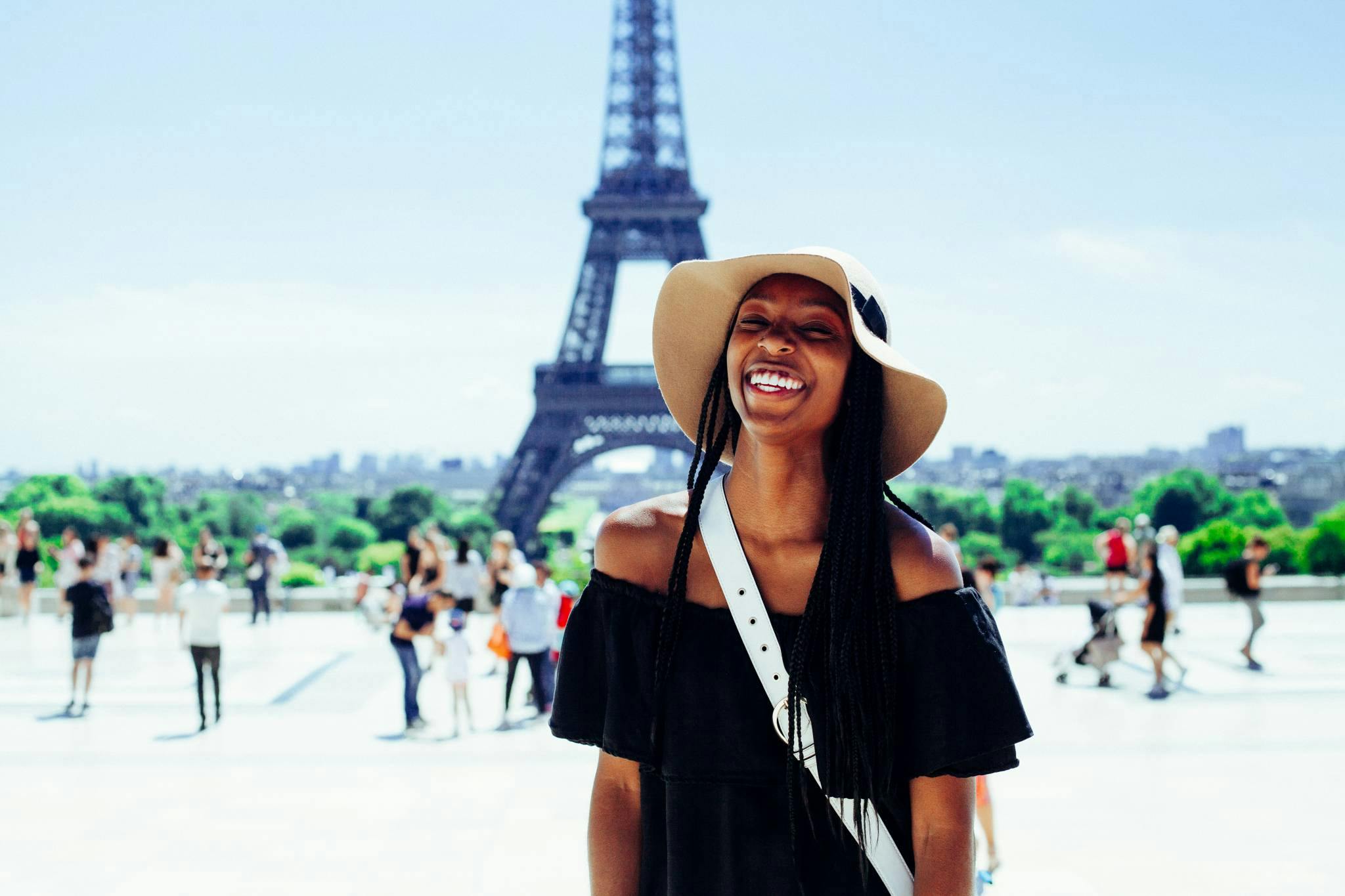 Tour mattutino della Torre Eiffel e crociera sulla Senna