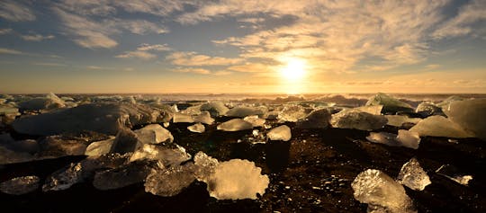 Visite en petit groupe de la lagune du glacier de la Jökulsárlón et de la côte sud