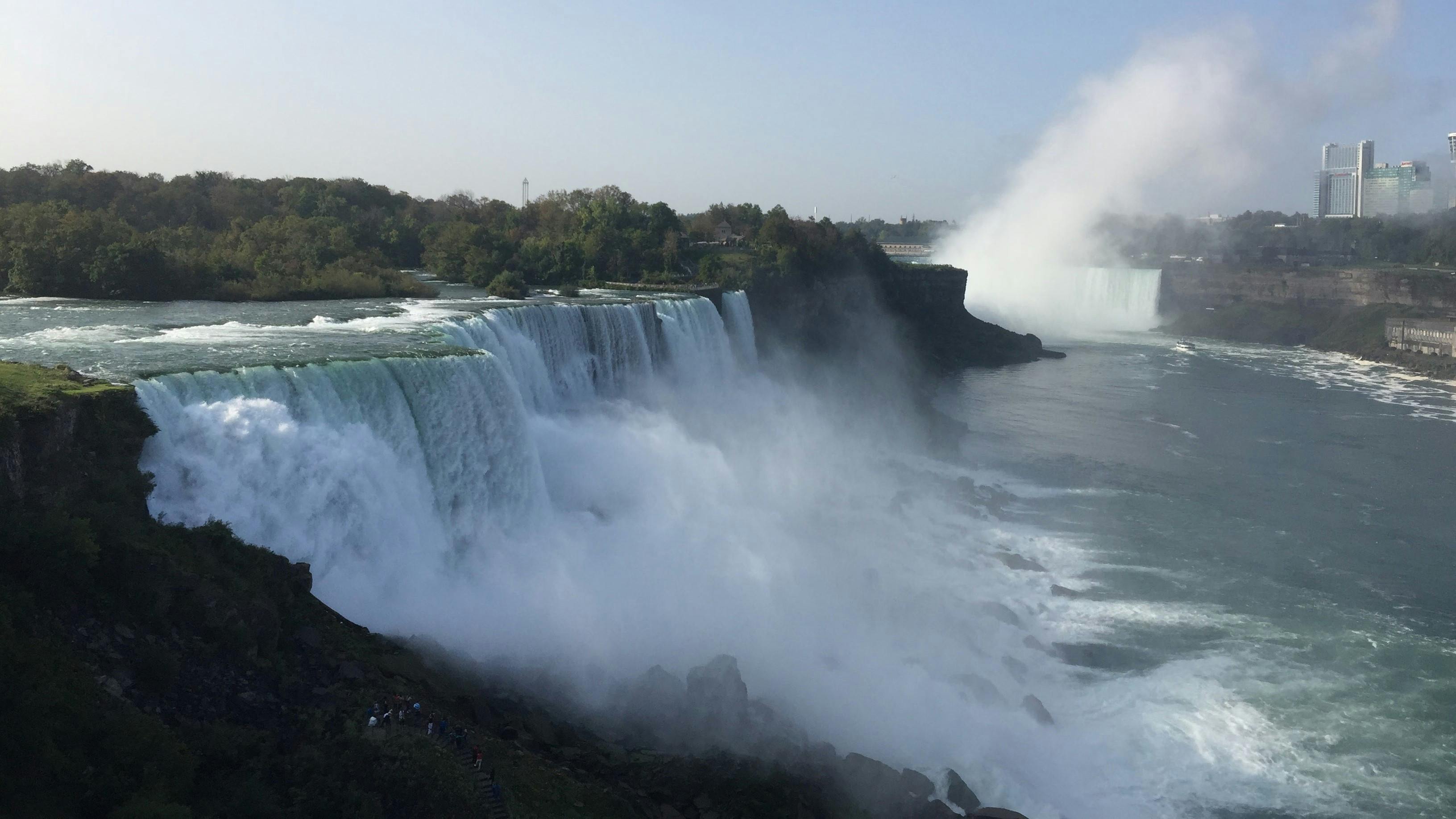 Tagestour zu den Niagarafällen ab New York City