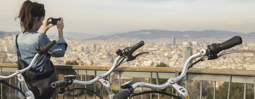 Visite panoramique en vélo électrique de Barcelone à Montjuïc