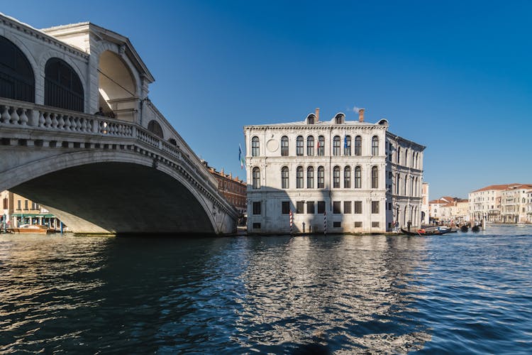 Itineraries to live Venice and its islands