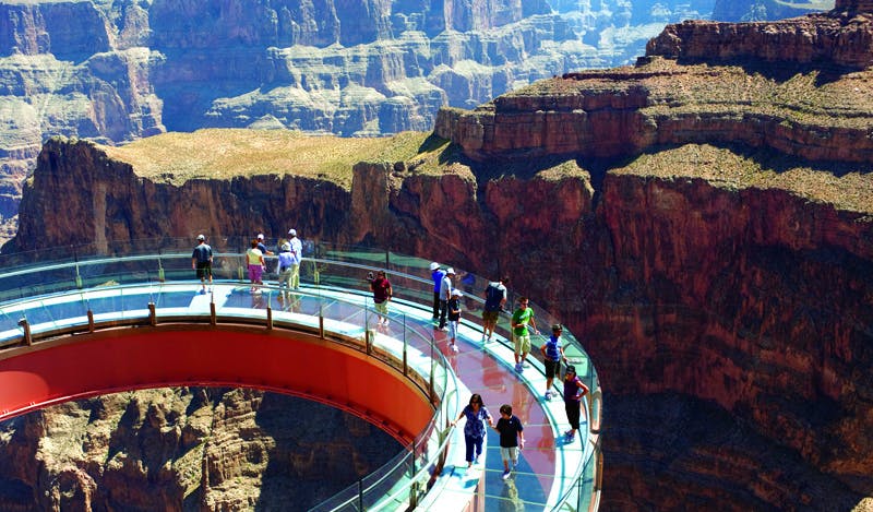 Skywalk Odyssey Tour en hélicoptère du Grand Canyon depuis Las Vegas