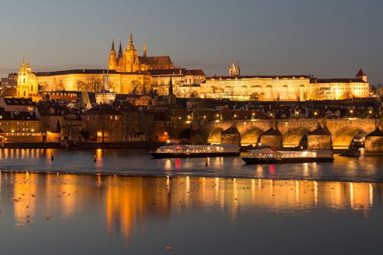 Three-hour Crystal dinner cruise in Prague