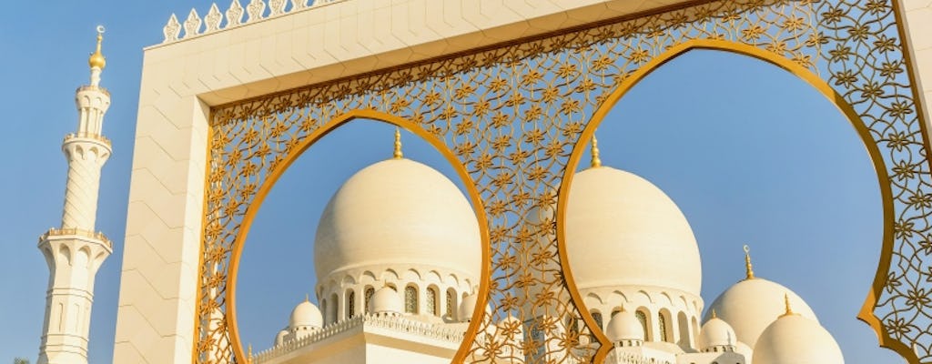 From Dubai:  Abu Dhabi full-day guided tour in Spanish
