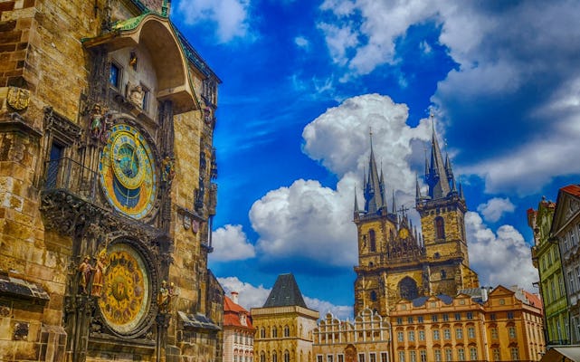 Prague full-day sightseeing package with dinner cruise