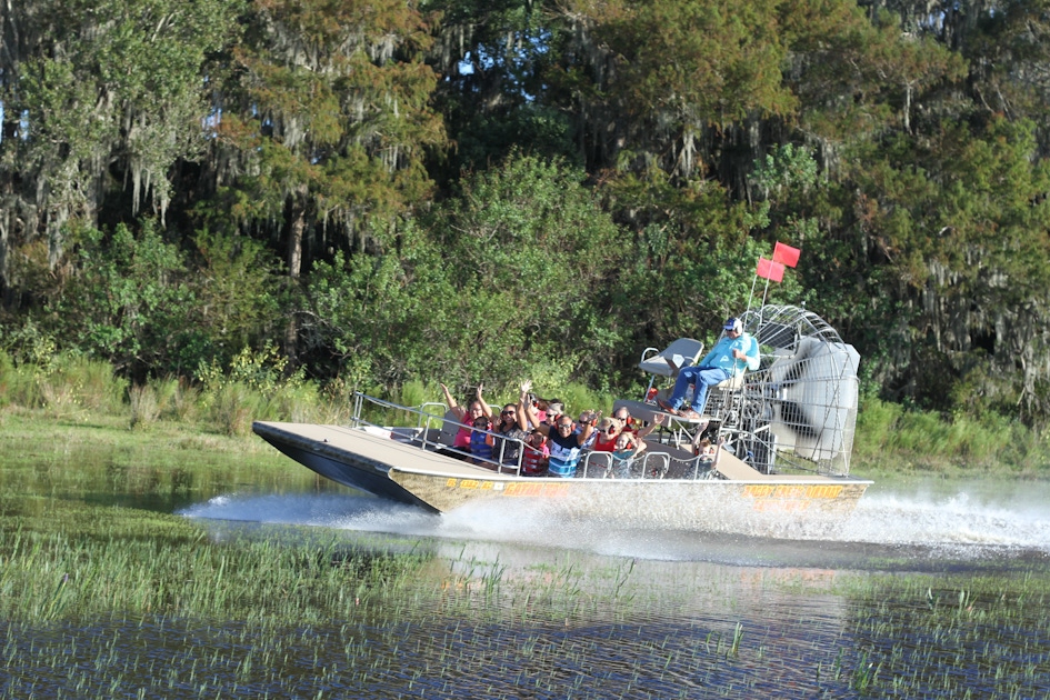 Scenic thirty minute Central Florida Everglades airboat tour with park ...