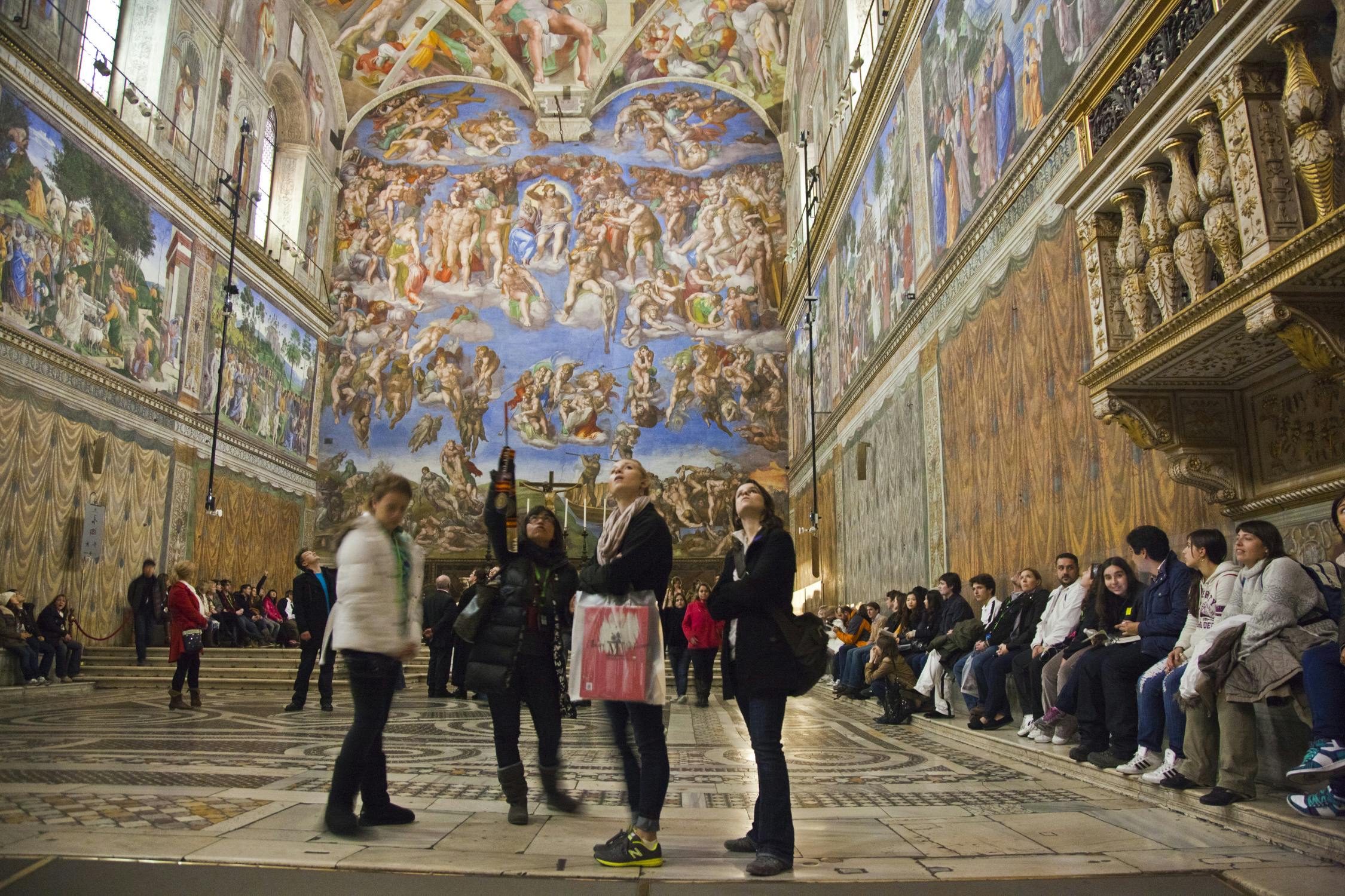 Première entrée exclusive : visite de la chapelle Sixtine et des musées du Vatican
