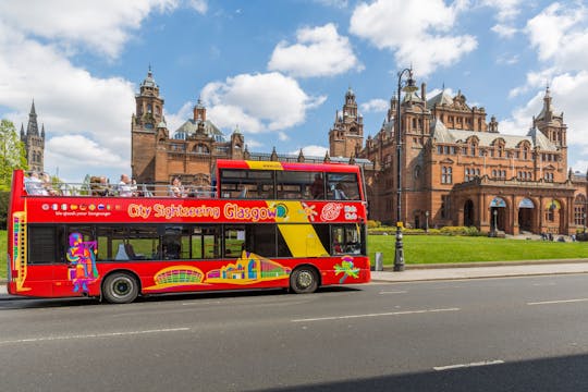 Zwiedzanie miasta autobusem Hop-On Hop-Off po Glasgow