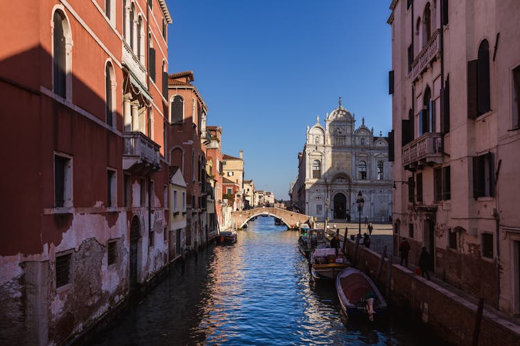 Walking tour of the Byzantine Venice with Golden Basilica skip-the-line tickets