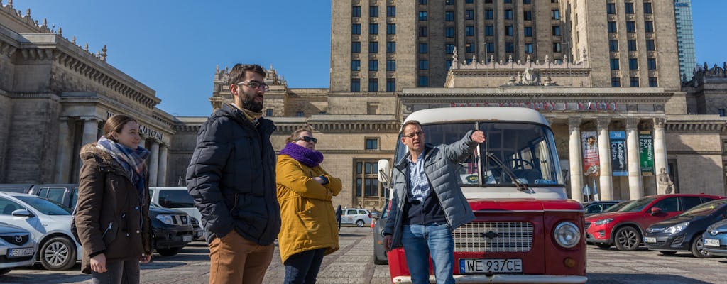 Warschau Communisme-tour in een retro minibus