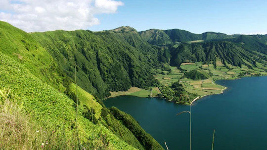 Full-day 4x4 tour to Sete Cidades and Lagoa do Fogo