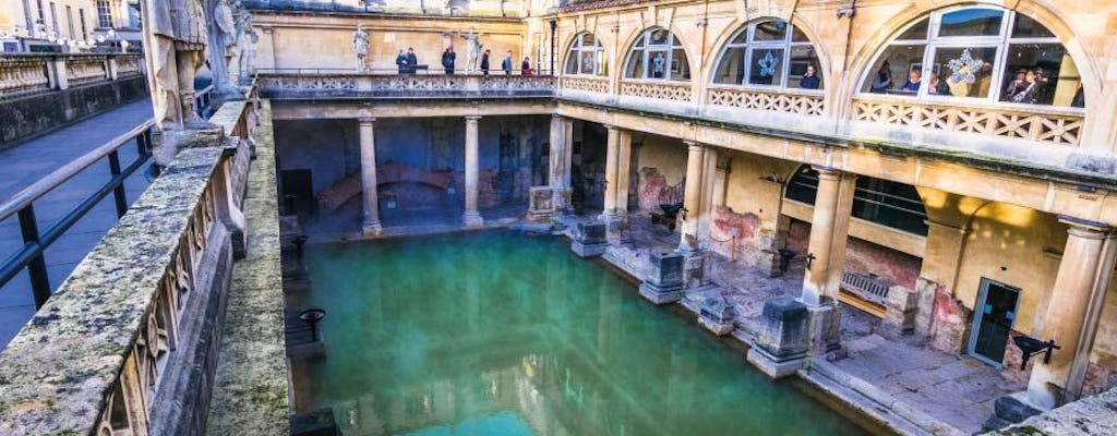 Rondleiding in kleine groep met toegang tot Windsor Castle, Stonehenge en vrije tijd in Bath