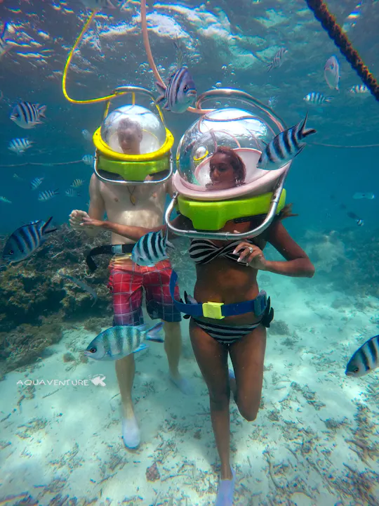 Marcher sous la mer à l'île Maurice
