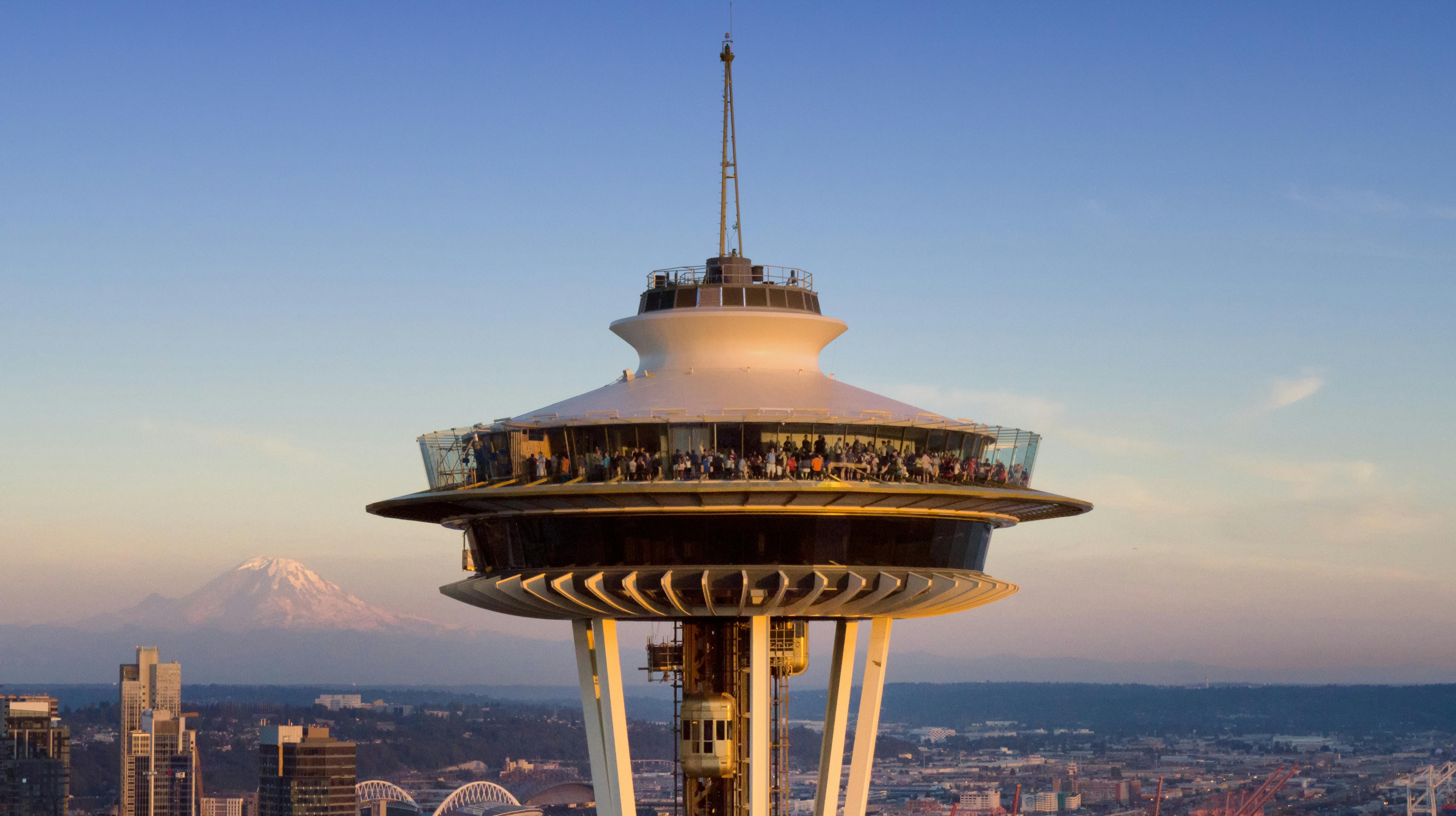 Entradas y visitas guiadas al Space Needle de Seattle | musement