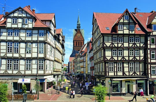 City walk through the inner and old town of Hanover