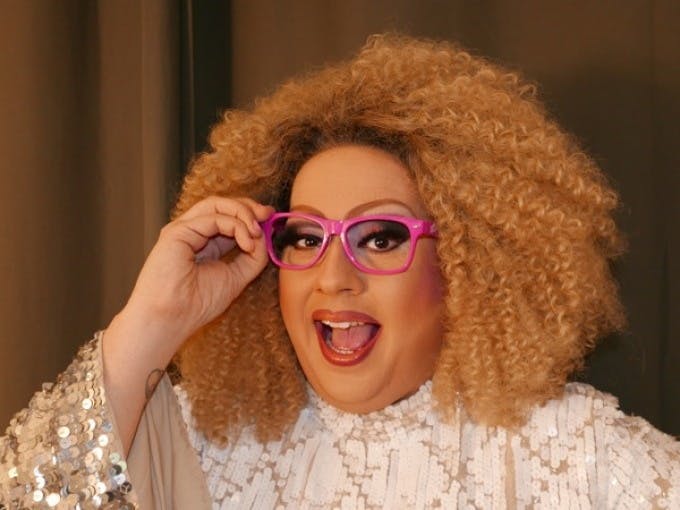 Olivias Safari Light mit VANITY TRASH