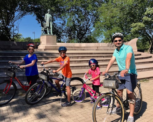 Rodzinna wycieczka rowerowa po Chicago