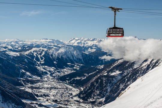 Excursión guiada de un día en autobús a Chamonix Mont Blanc con paseo en teleférico