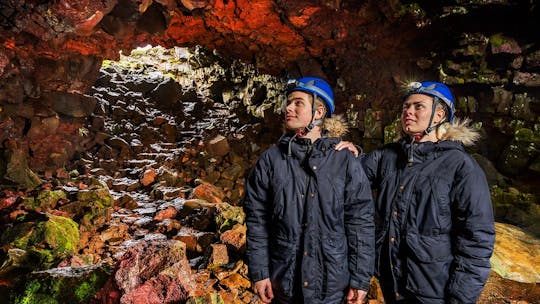 Lava tunnelwandeling met transfer vanuit Reykjavík