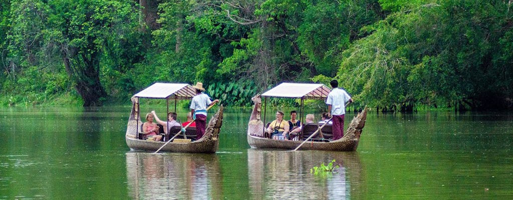 Passeio panorâmico de Angkor e do campo em 4x4 com cruzeiro ao pôr do sol